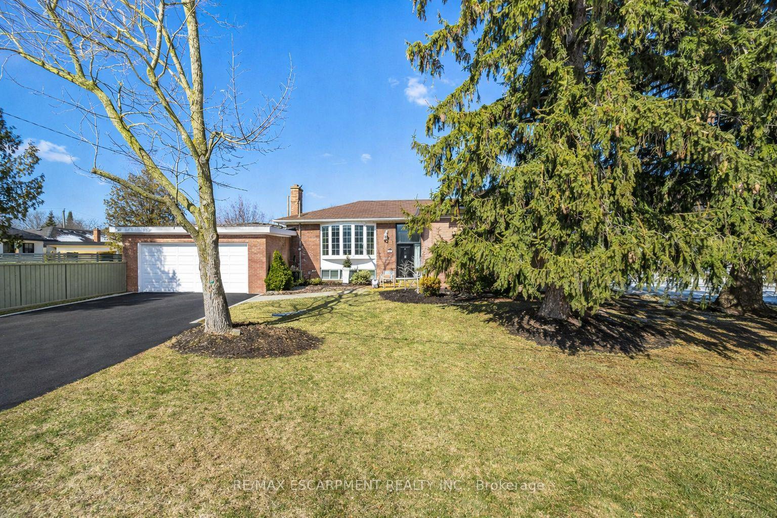 487-wellington-crescent-oakville-ontario-w12839940