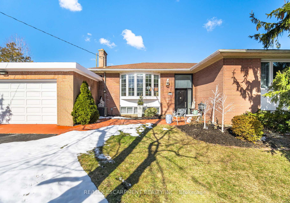 487-wellington-crescent-oakville-ontario-w12839940