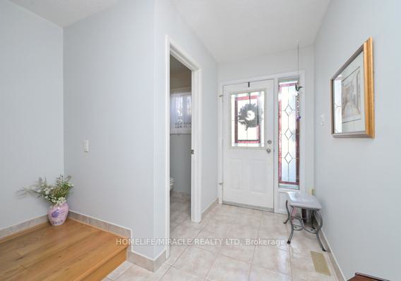 121-falconer-drive-mississauga-ontario-w12839956