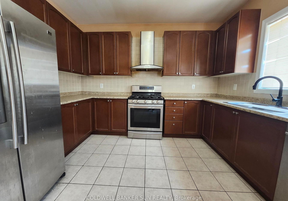 31-powell-drive-brampton-ontario-w12839978