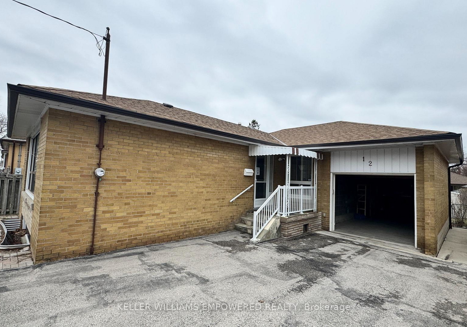 12-hadrian-drive-etobicoke-ontario-w12840666