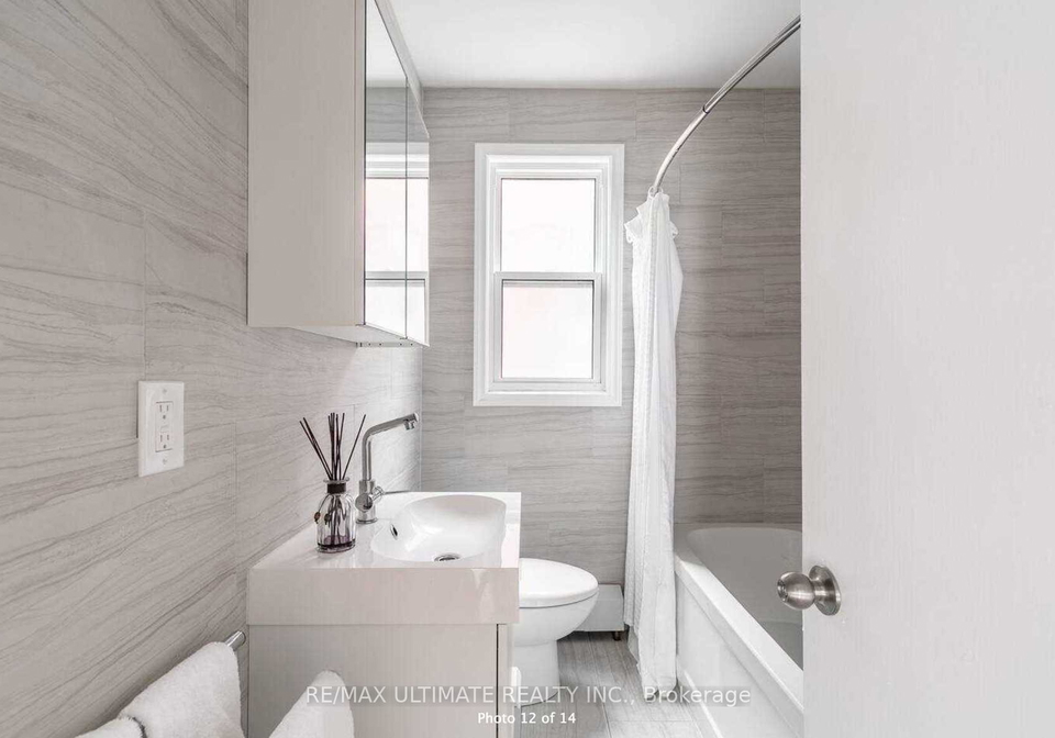 230-south-kingsway-toronto-ontario-w12840742