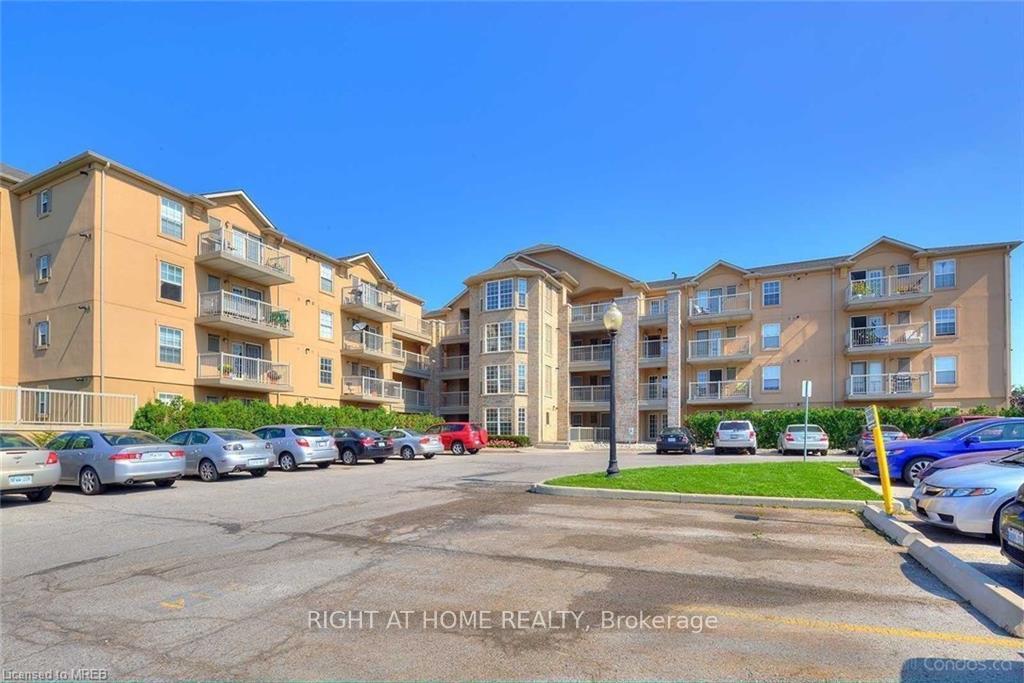 1460-bishops-gate-oakville-ontario-w12840768