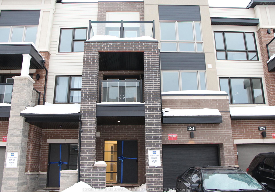3068-cascade-common-oakville-ontario-w12841216