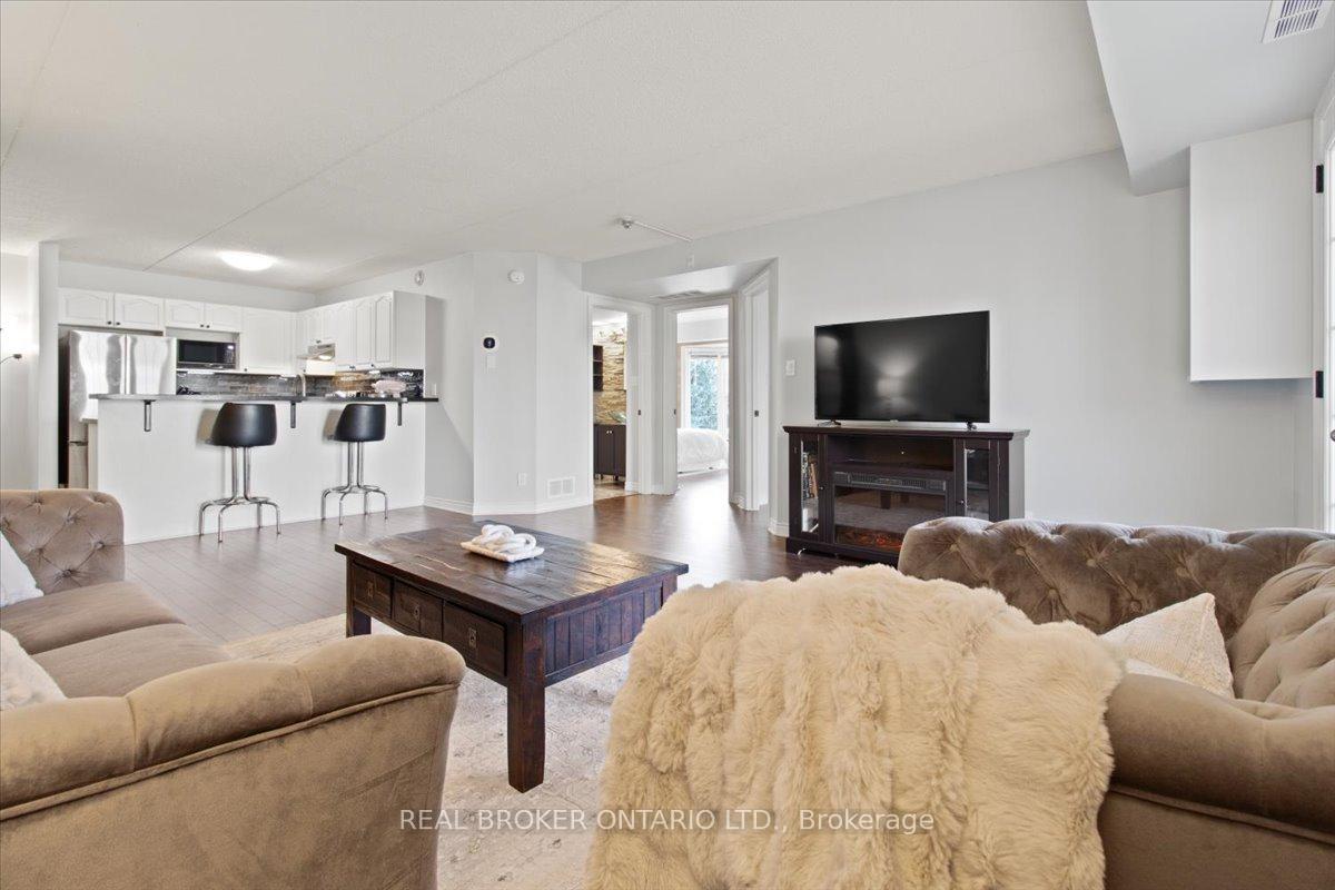 2010-cleaver-avenue-burlington-ontario-w12841510