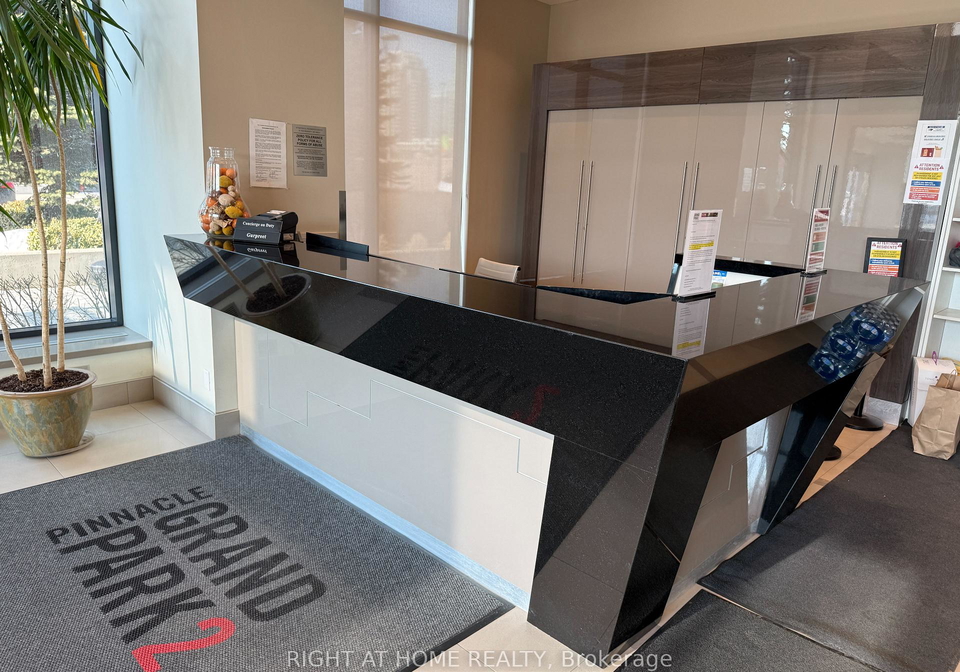 3975-grand-park-drive-mississauga-ontario-w12842284