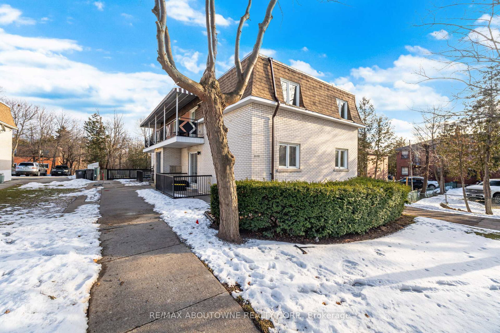 2320-hixon-street-oakville-ontario-w12842286