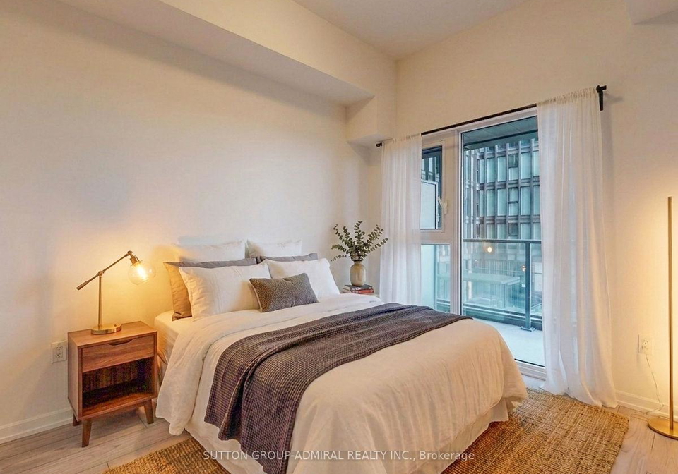 1285-dupont-street-toronto-ontario-w12842324
