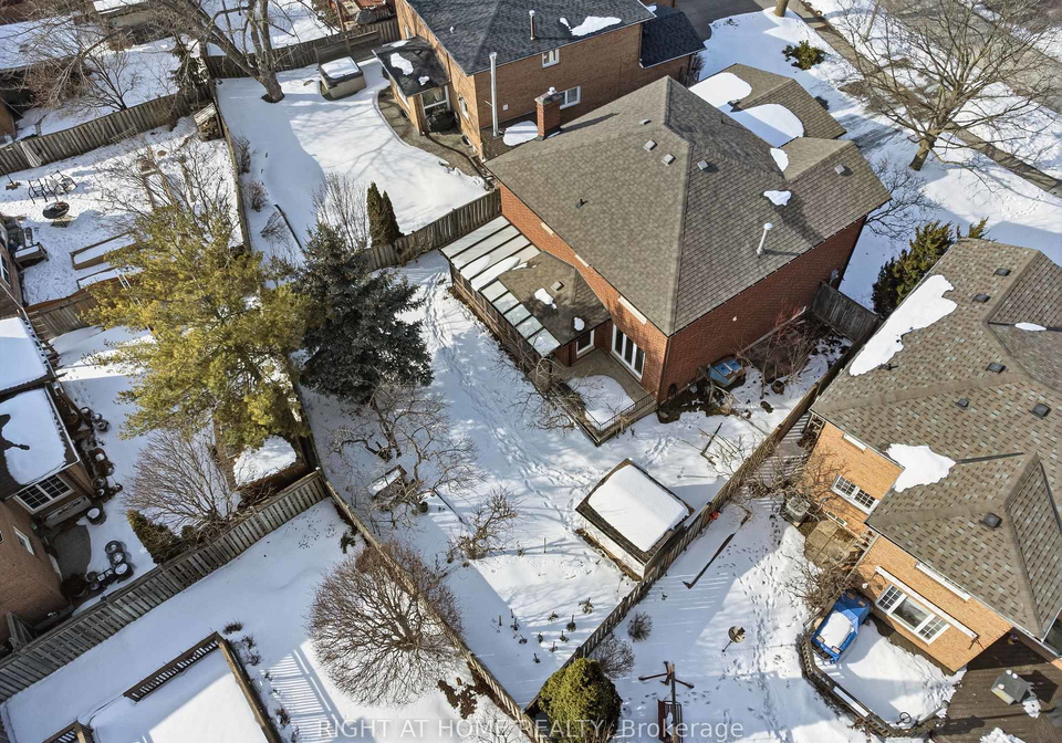 2084-pen-street-oakville-ontario-w12842778
