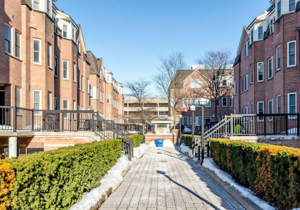 760-lawrence-avenue-w-north-york-ontario-w12842894