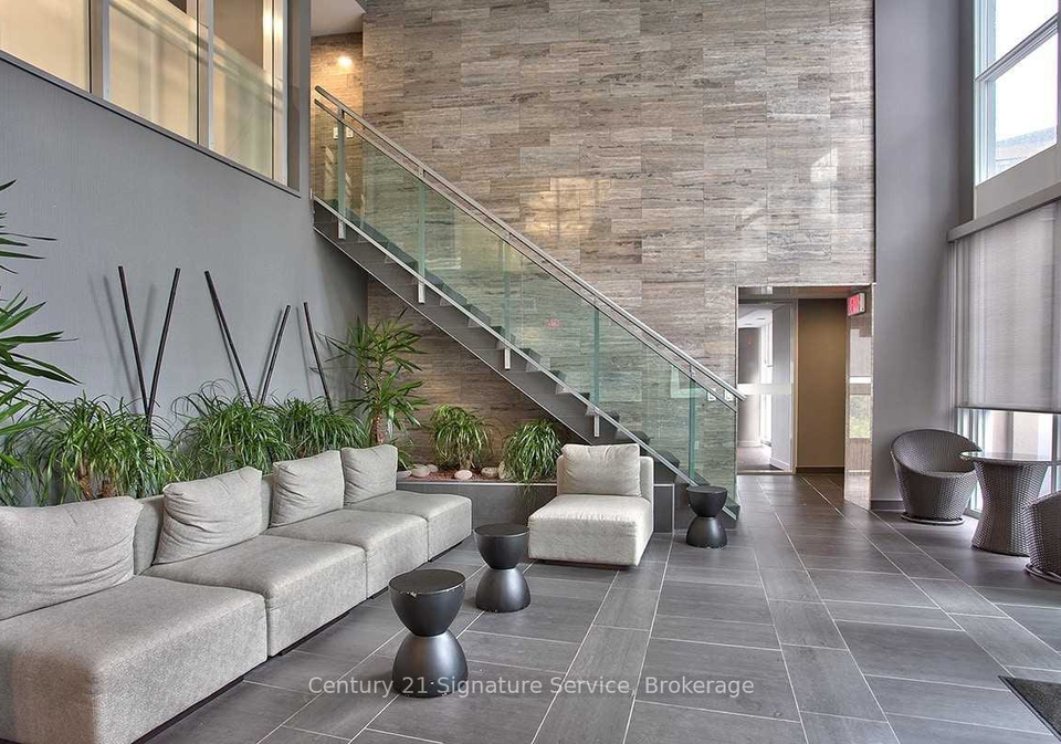 223-webb-drive-mississauga-ontario-w12843312