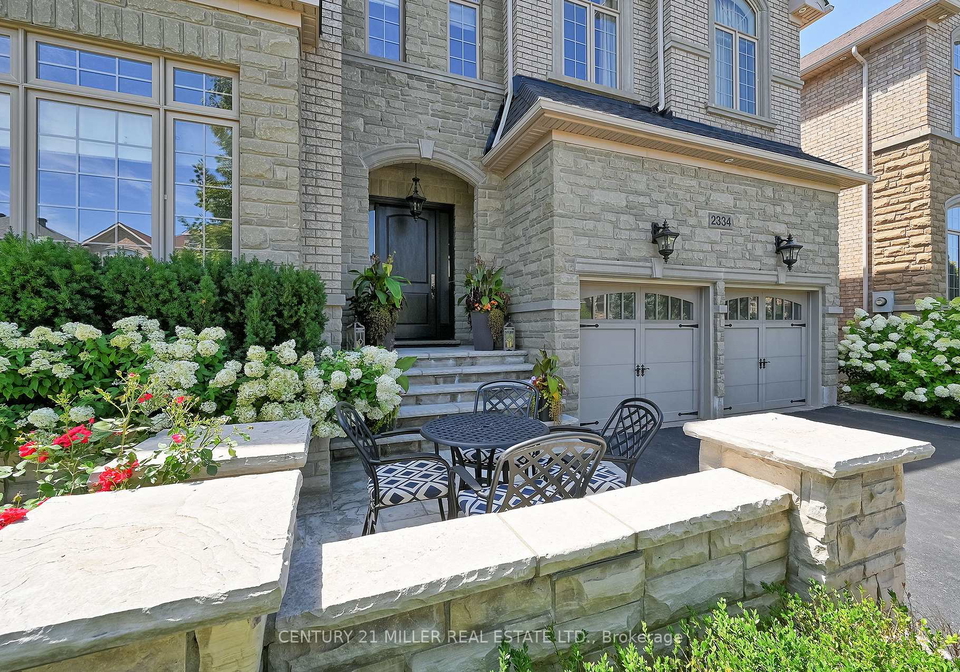 2334-rideau-drive-oakville-ontario-w12843322