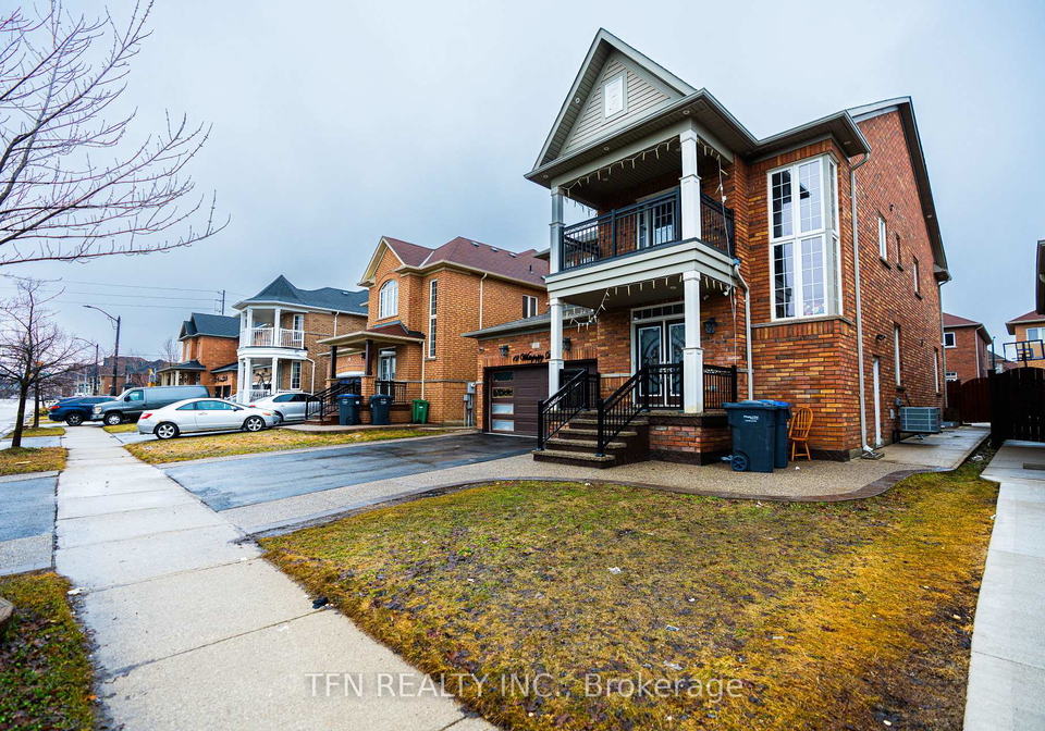 12-whitepoppy-drive-n-brampton-ontario-w12843380