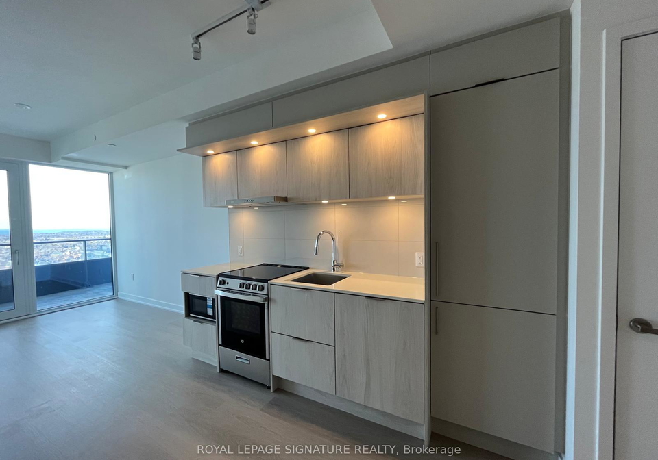 448-burnhamthorpe-road-w-mississauga-ontario-w12843404