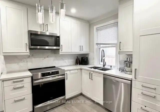 133-meadowvale-drive-etobicoke-ontario-w12843810