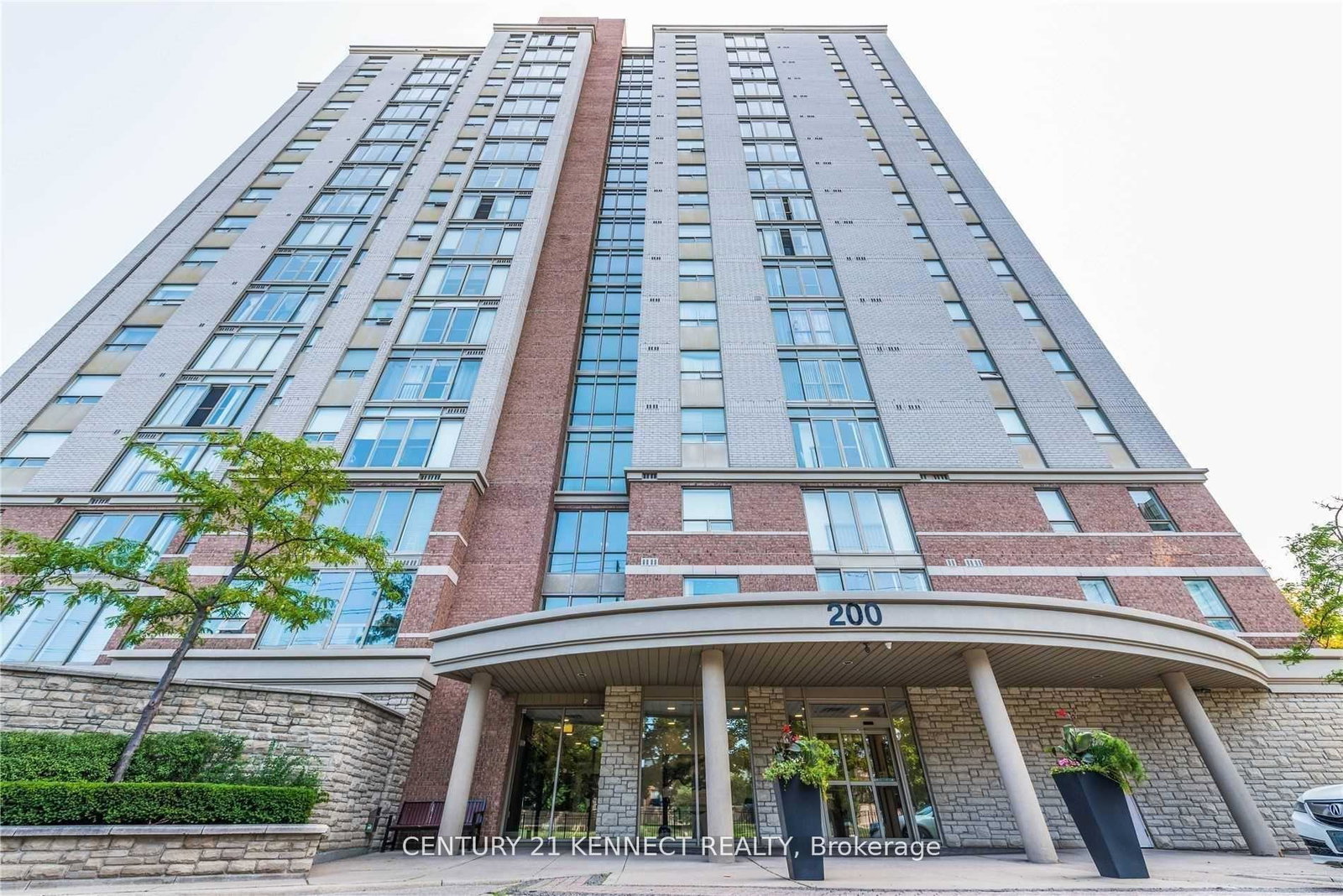 200-burnhamthorpe-road-e-mississauga-ontario-w12843880