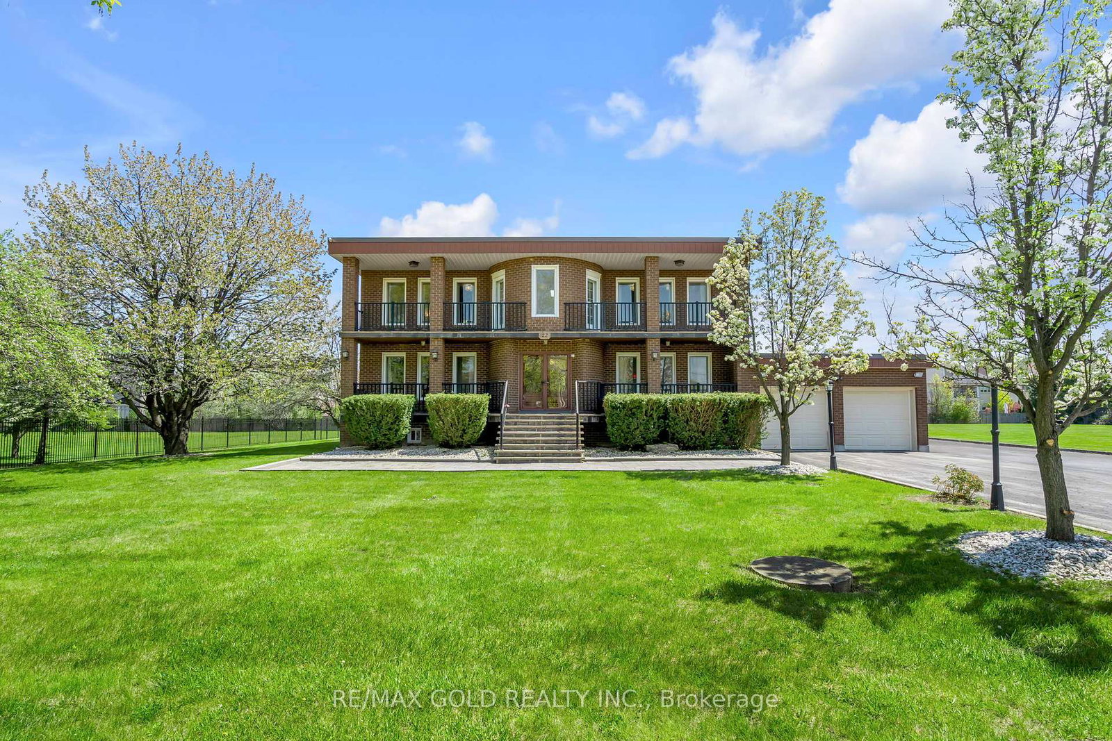 22-tortoise-court-brampton-ontario-w12843936