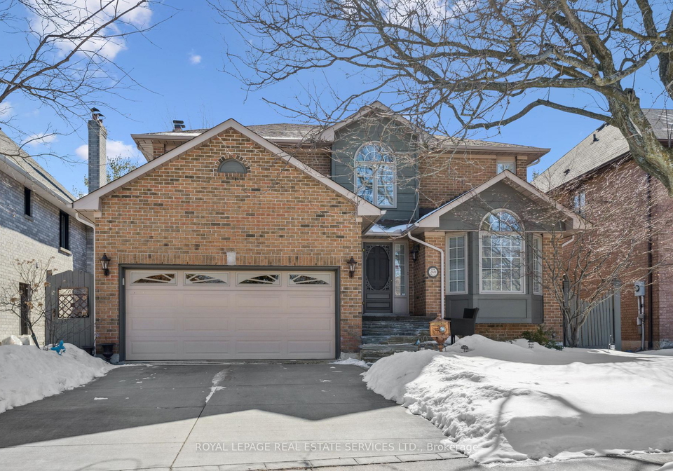 2020-peak-place-oakville-ontario-w12844096