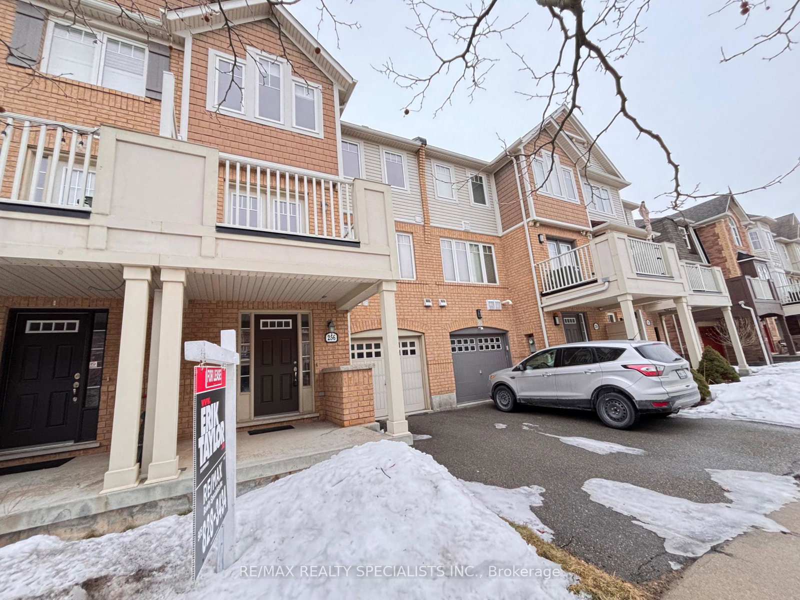 256-wetenhall-landing-milton-ontario-w12844120