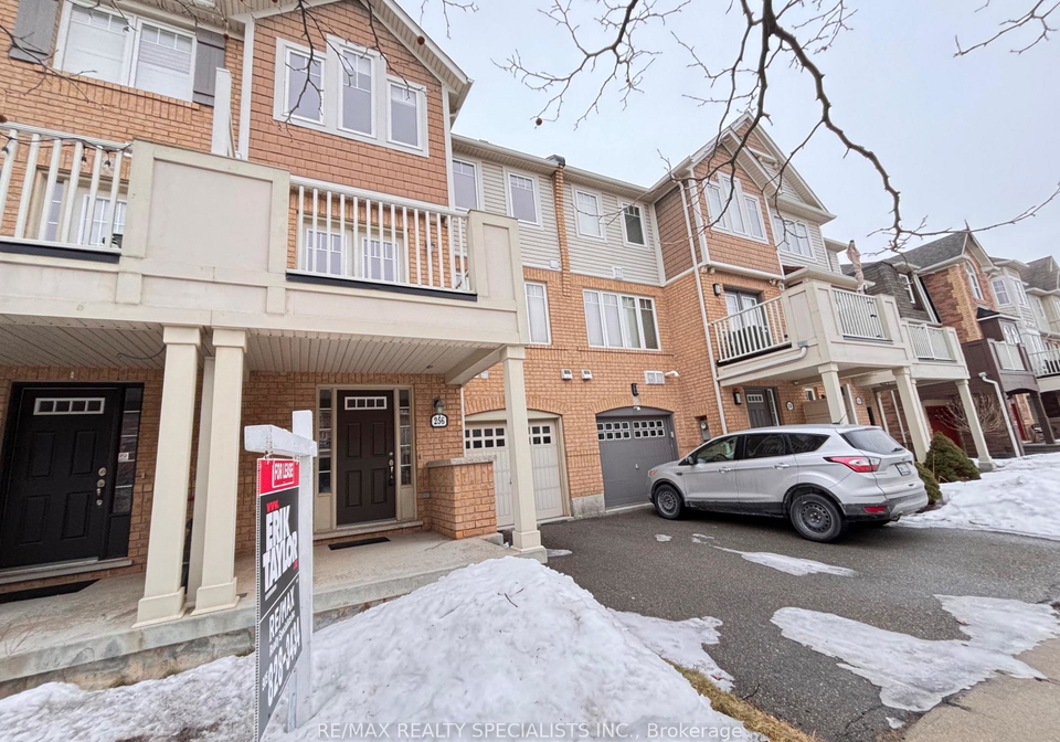 256-wetenhall-landing-milton-ontario-w12844120