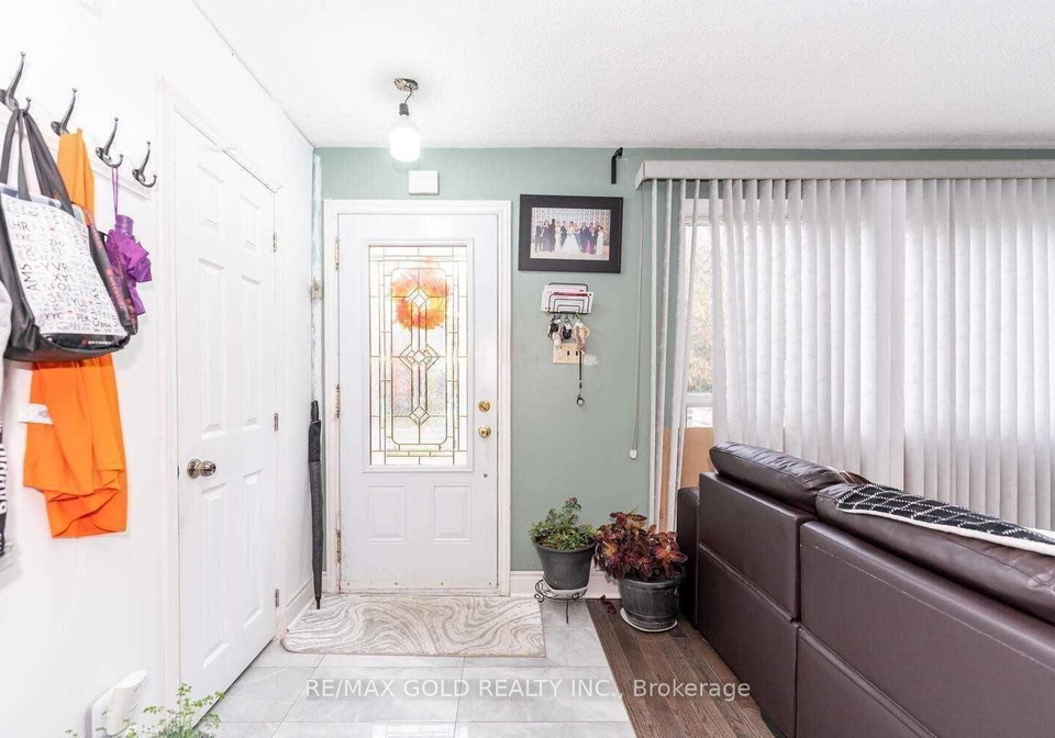 63-newstead-crescent-brampton-ontario-w12844174