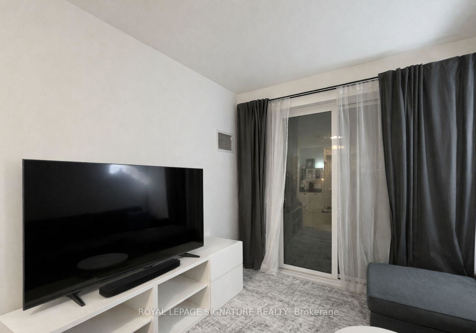 70-annie-craig-drive-etobicoke-ontario-w12844304
