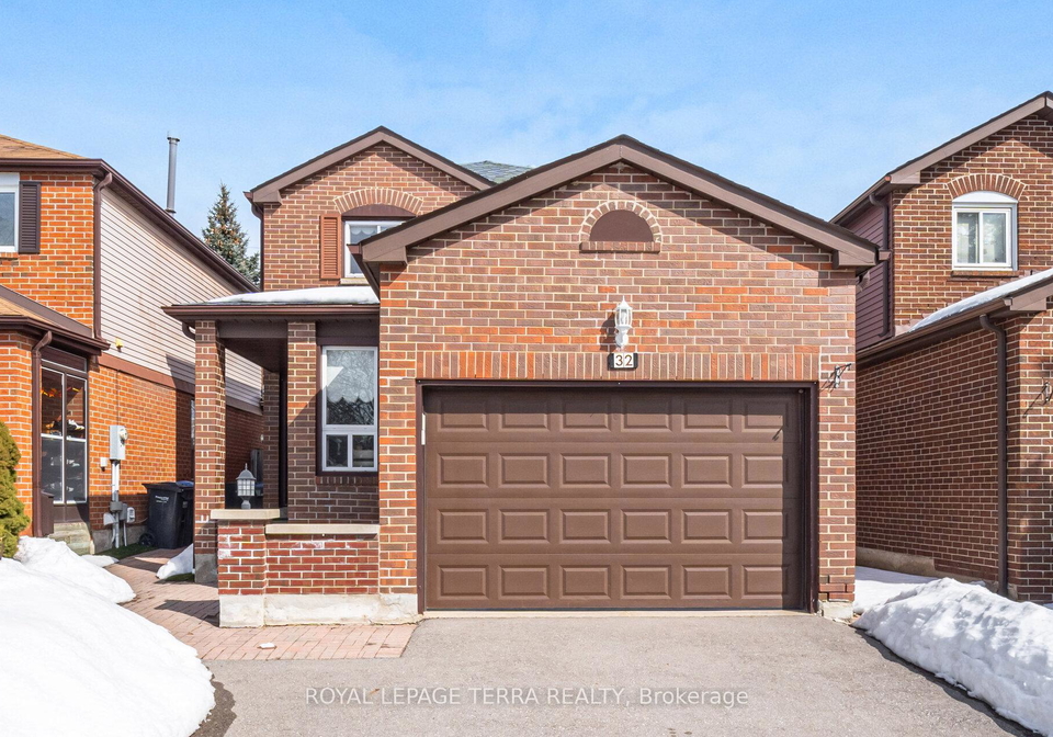 32-bridekirk-place-brampton-ontario-w12844350