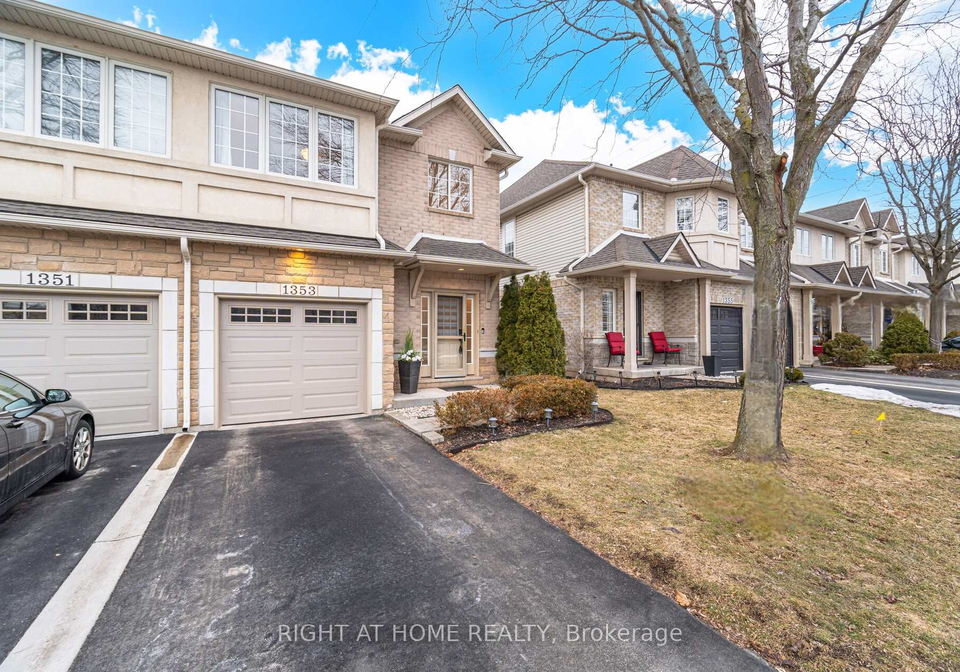 stephenson-drive-burlington-ontario-w12844598