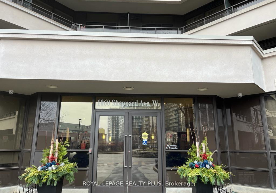 1060-sheppard-avenue-w-york-ontario-w12844830