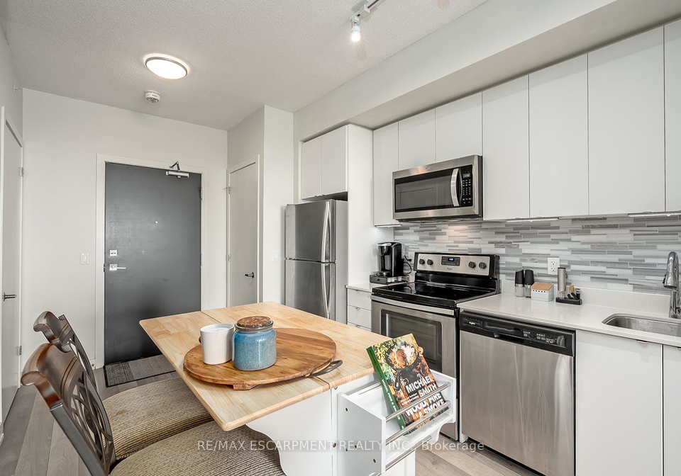 5240-dundas-street-burlington-ontario-w12844846