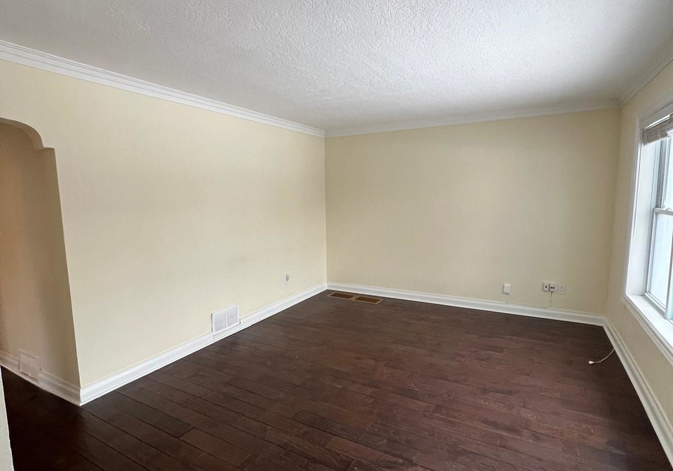 233-beta-street-etobicoke-ontario-w12845088