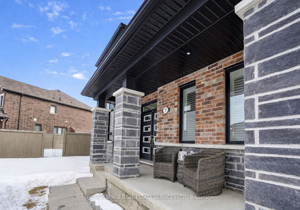 7-cyclone-trail-brampton-ontario-w12845092