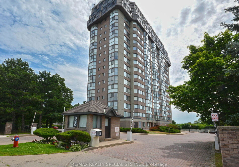 880-dundas-street-w-mississauga-ontario-w12845370