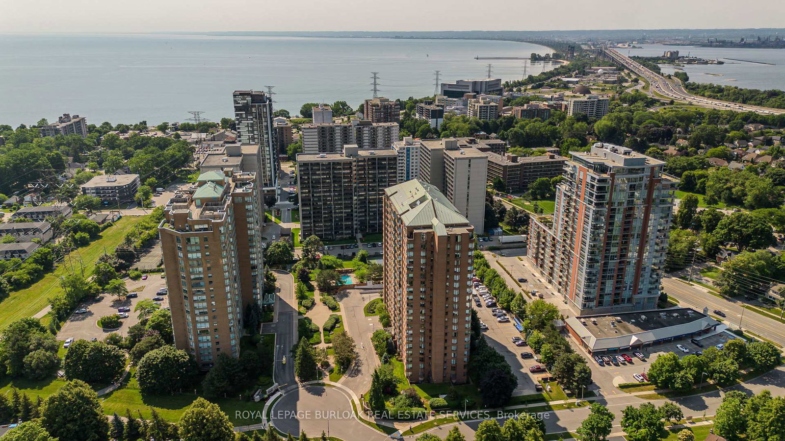 1276-maple-crossing-boulevard-burlington-ontario-w12845692