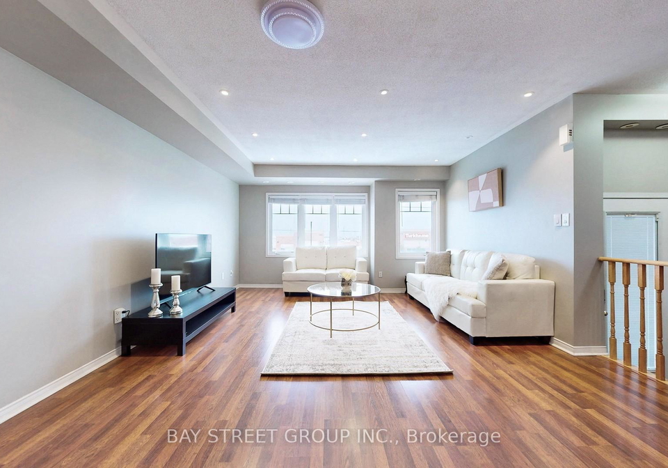 3975-eglinton-avenue-w-mississauga-ontario-w12845892