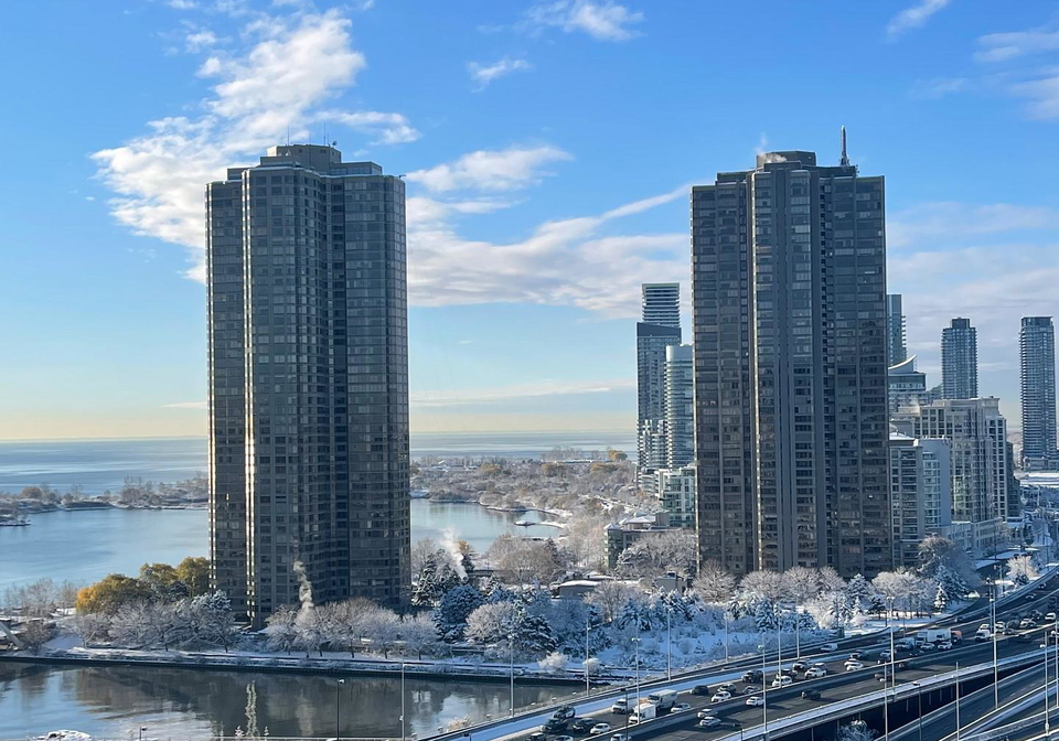 105-the-queensway-avenue-w-toronto-ontario-w12846016