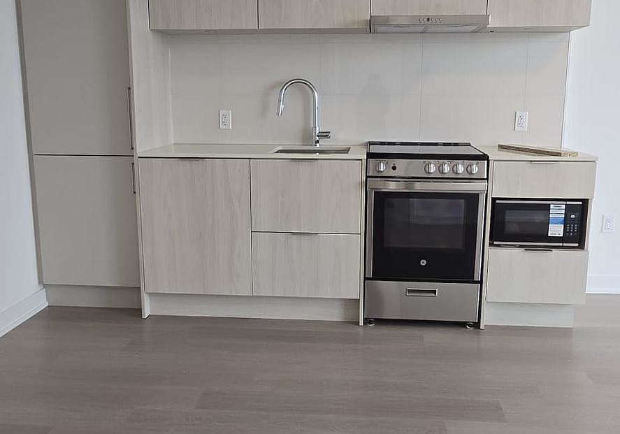 448-burnhamthorpe-road-w-mississauga-ontario-w12846078