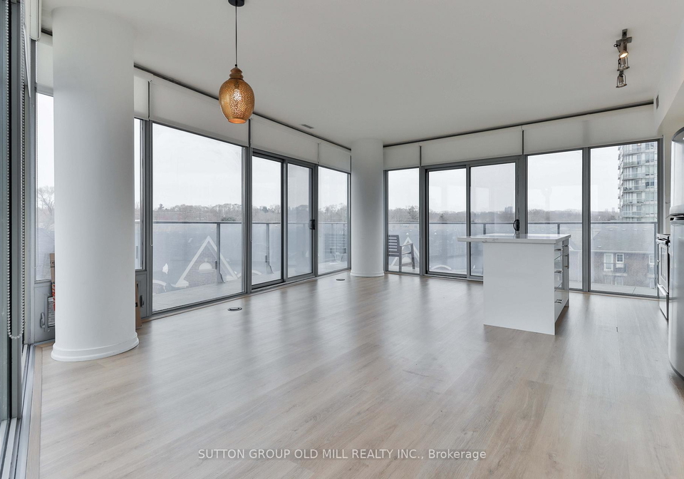 103-the-queensway-avenue-toronto-ontario-w12846458
