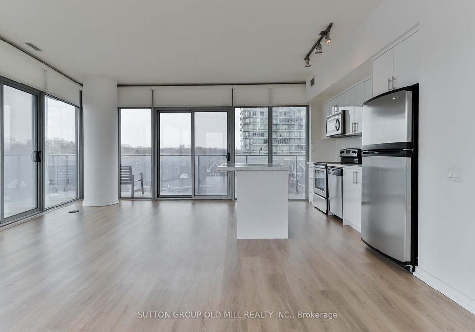 103-the-queensway-avenue-toronto-ontario-w12846458