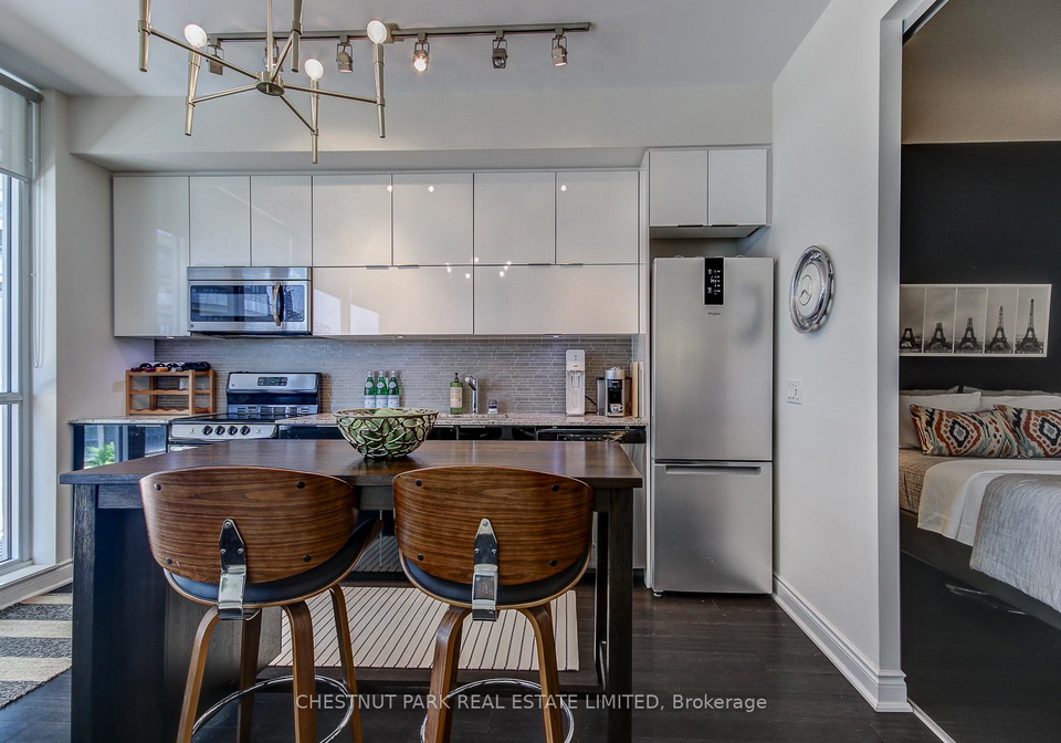 80-marine-parade-drive-etobicoke-ontario-w12846708