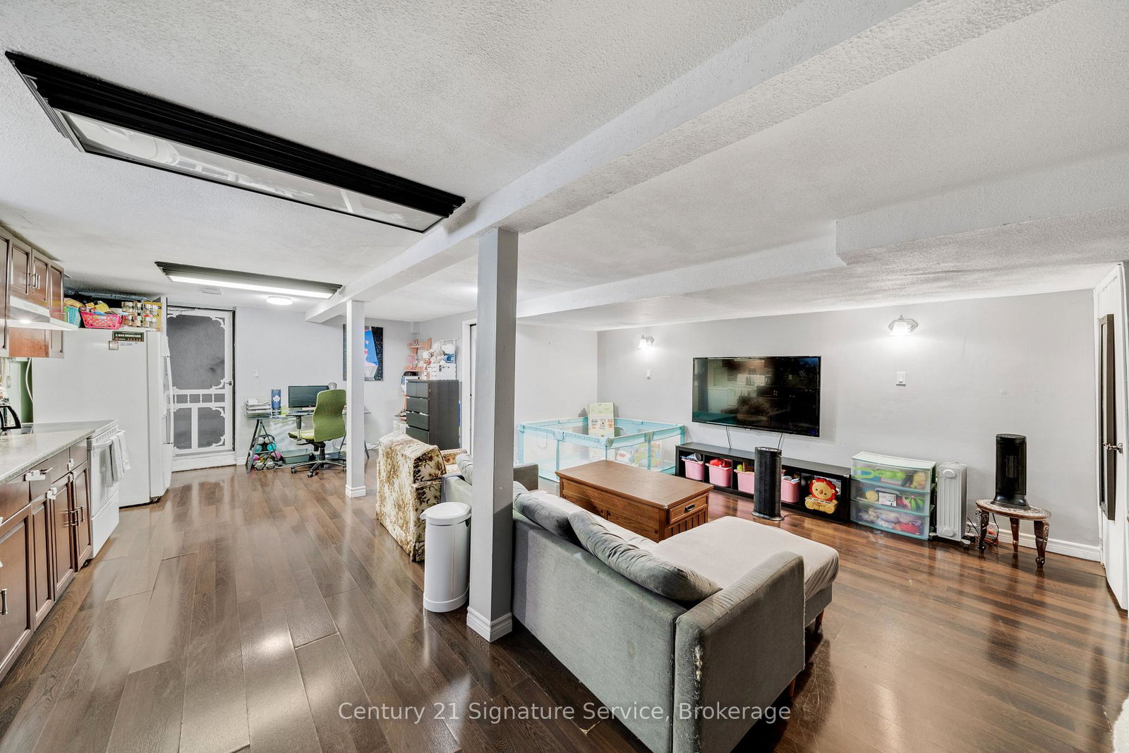 144-voltarie-crescent-mississauga-ontario-w12847012