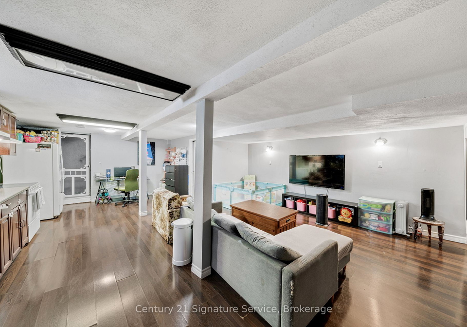 144-voltarie-crescent-mississauga-ontario-w12847012