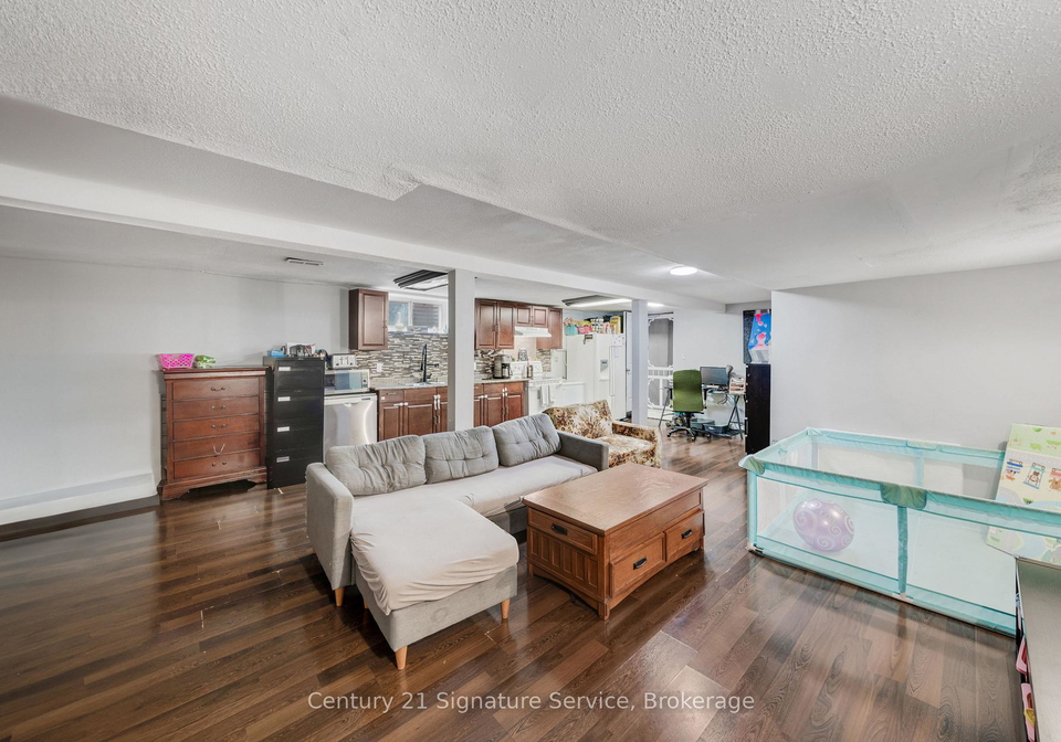 144-voltarie-crescent-mississauga-ontario-w12847012