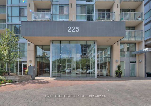 225-webb-drive-mississauga-ontario-w12847222