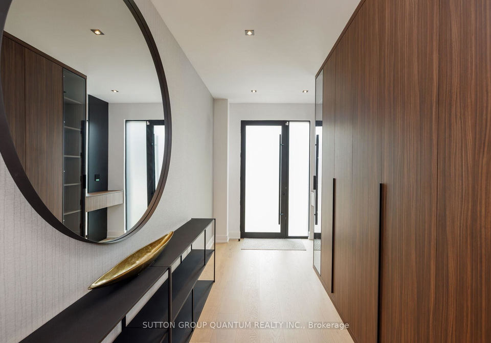 20a-broadview-avenue-mississauga-ontario-w12847426