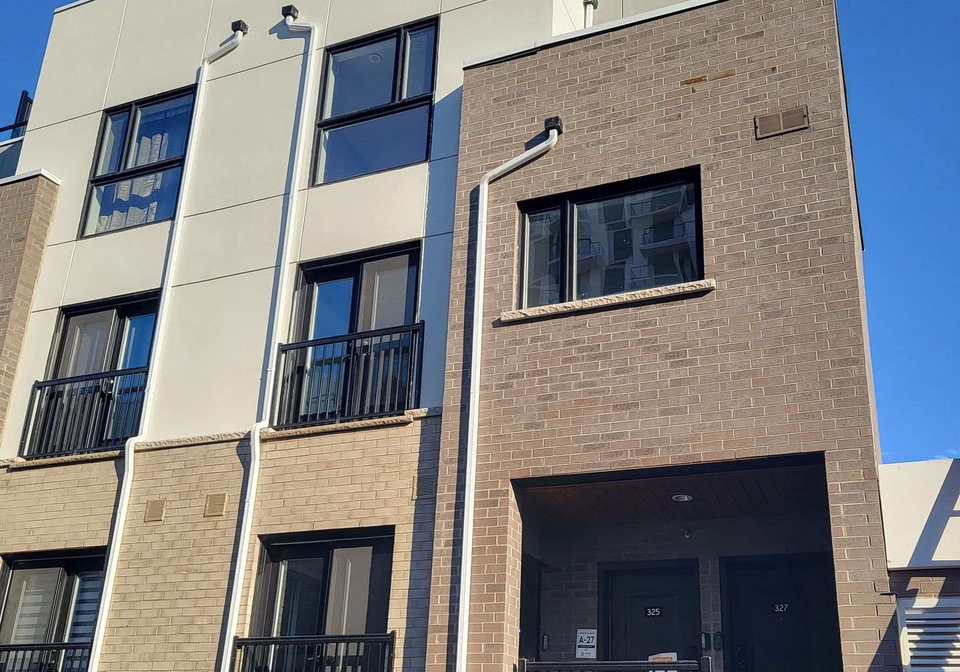 349-wheat-boom-drive-oakville-ontario-w12847436