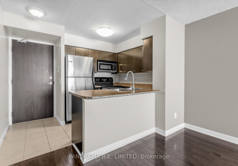225-sherway-gardens-road-etobicoke-ontario-w12847704