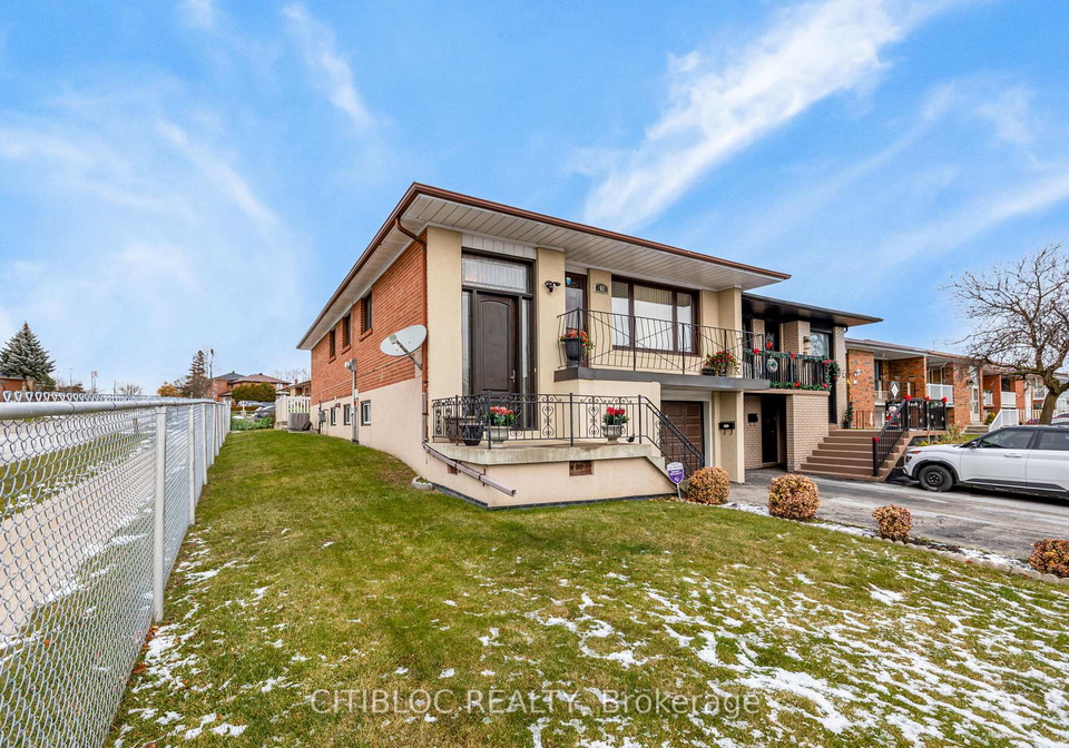 62-paradelle-crescent-york-ontario-w12847762