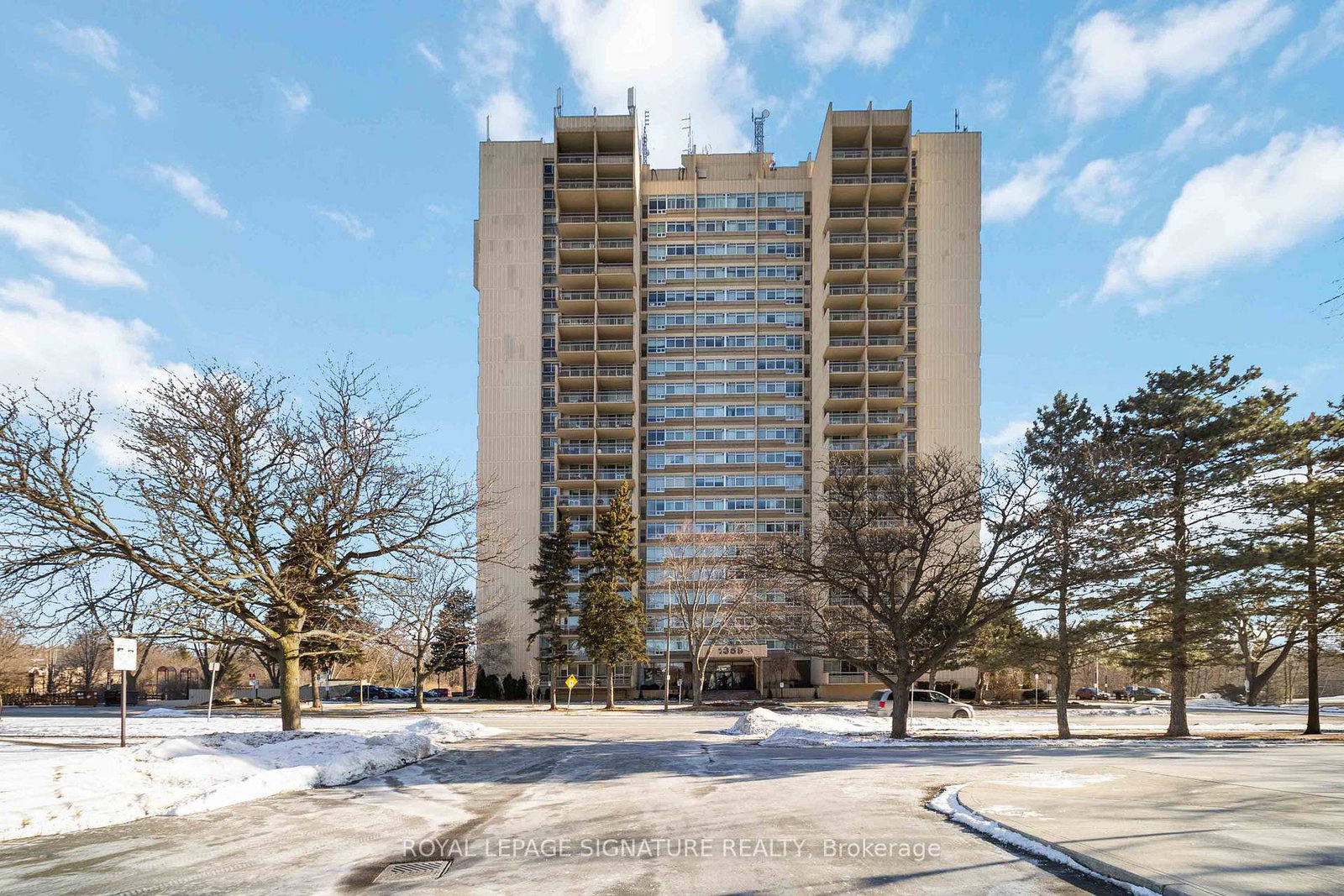 1359-white-oaks-boulevard-oakville-ontario-w12847908