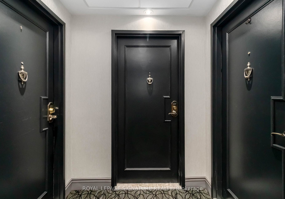 1359-white-oaks-boulevard-oakville-ontario-w12847908